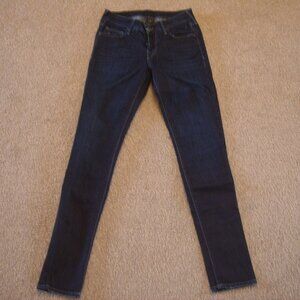 Like New Excellent Condition True Religion Women Jeans sz 26 Made in USA